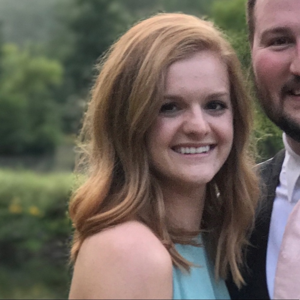 Meet your Posher, Caroline